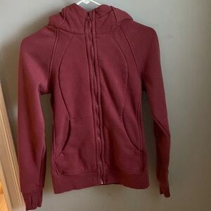 small lululemon zip up